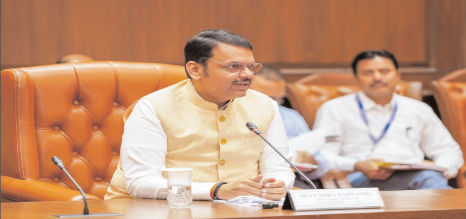 बेकायदेशीरपणे राहणाऱ्या विदेशी नागरिकांसाठी ‘डायनॅमिक इमिग्रेशन सिस्टीम’ कार्यान्वित करणार : मुख्यमंत्री देवेंद्र फडणवीस