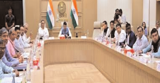 मालाडमध्ये जागतिक दर्जाचे ‘मीडिया हब’ उभारण्यासाठी कंपनी स्थापन करण्यात येणार : मुख्यमंत्री देवेंद्र फडणवीस