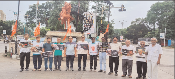 निर्भय मॉर्निंग वॉक करून शहीद डॉ. नरेंद्र दाभोलकरांना अभिवादन….